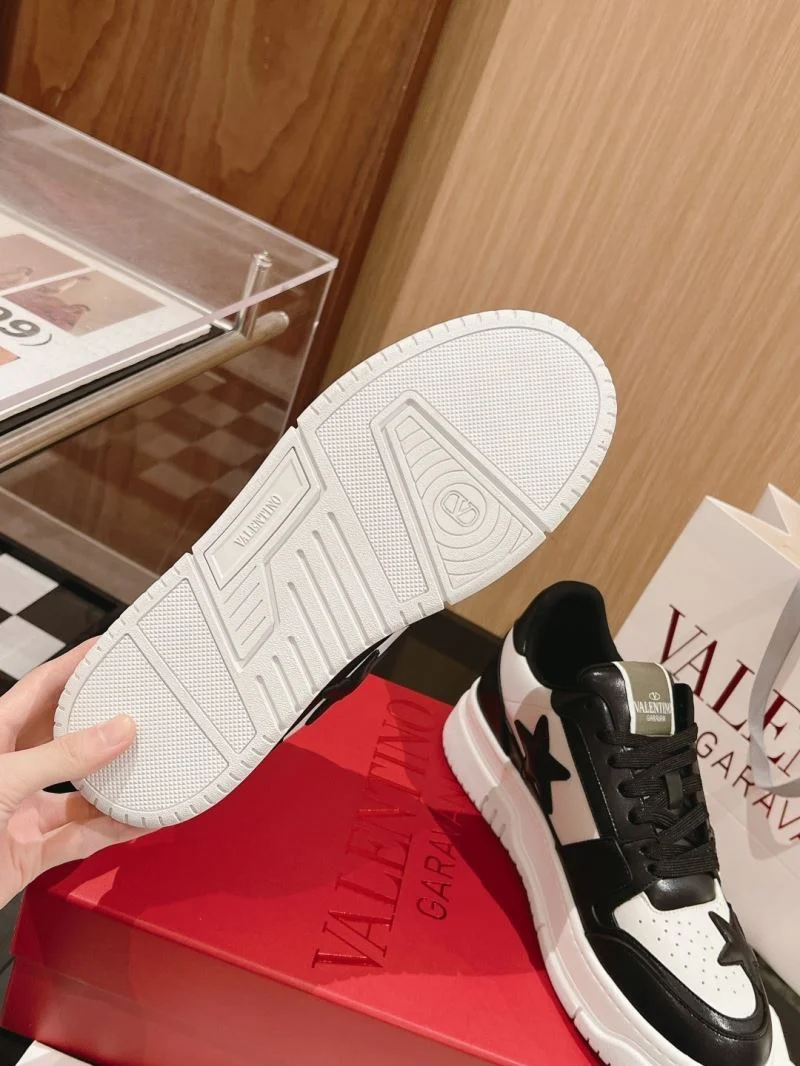 FreshLook Valentino Low Shoes 35844