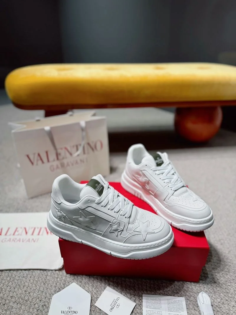 Valentino Low Shoes Bold 35846