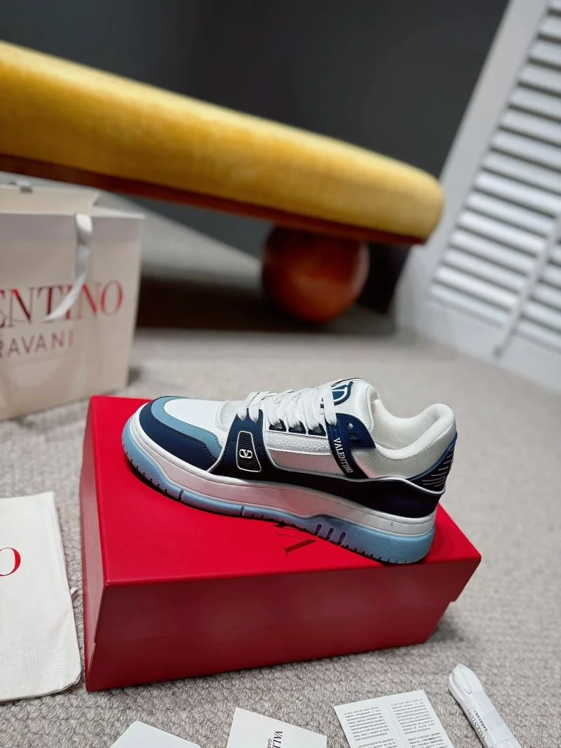 Valentino Low Shoes Trendy 35840