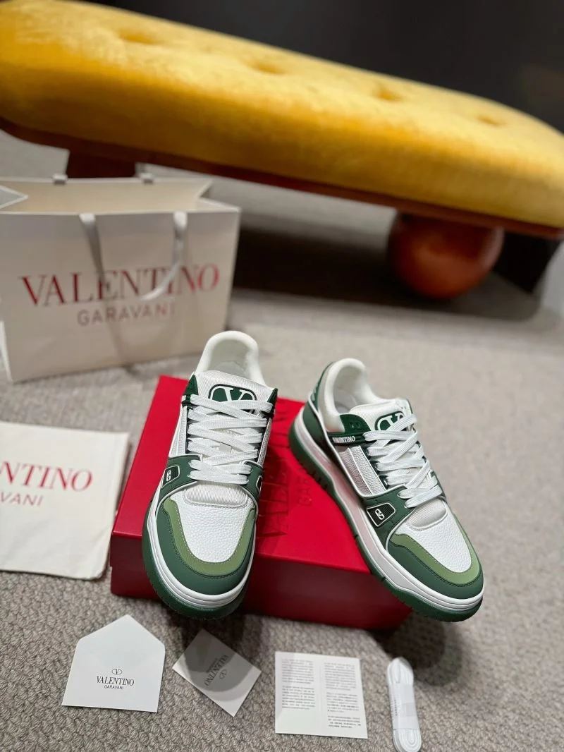 Bold Valentino Low Shoes 35839
