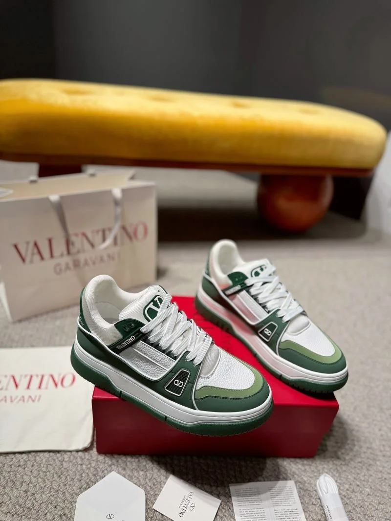 Bold Valentino Low Shoes 35839