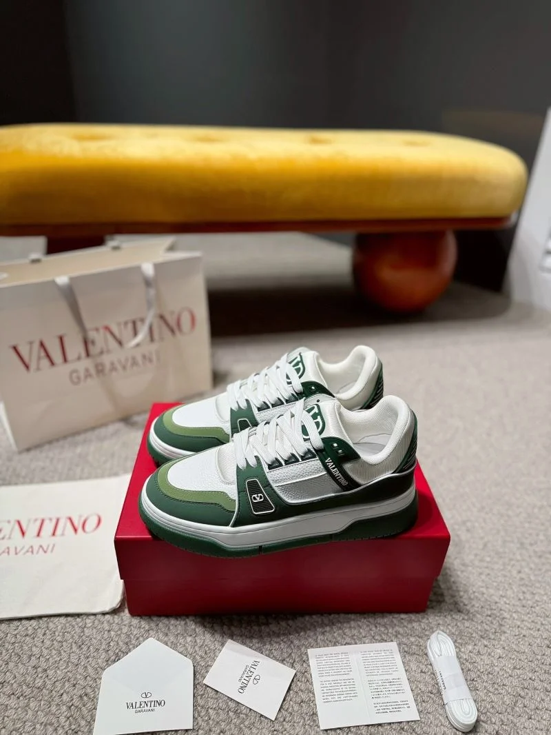 Bold Valentino Low Shoes 35839