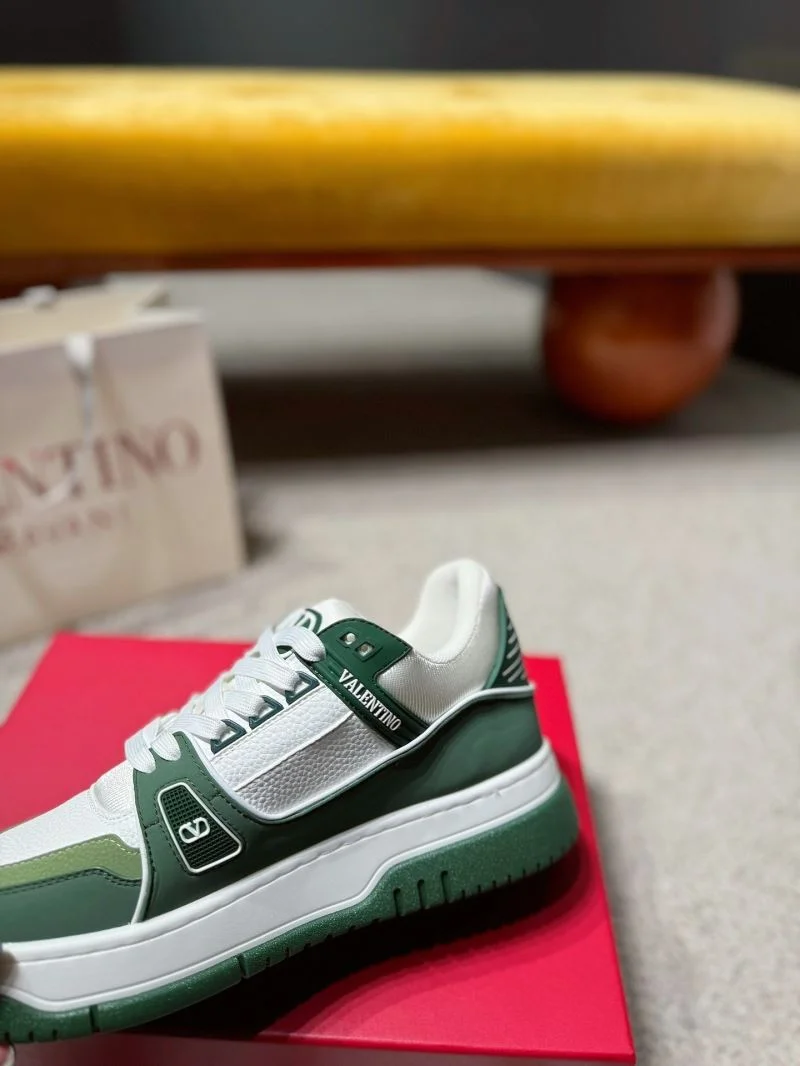 Bold Valentino Low Shoes 35839