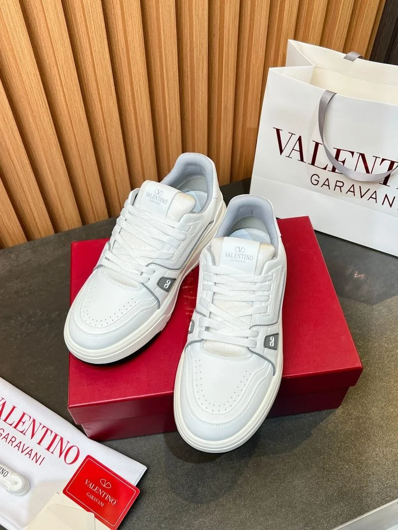 Valentino Low Shoes Classic 35835