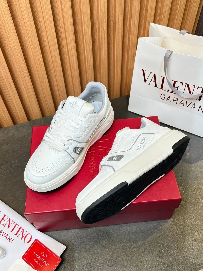 Valentino Low Shoes Classic 35835