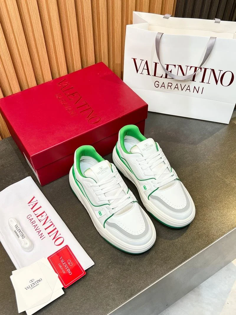 WaterResistant Valentino Low Shoes 35833