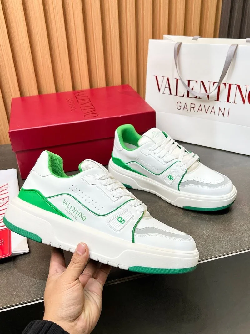 WaterResistant Valentino Low Shoes 35833