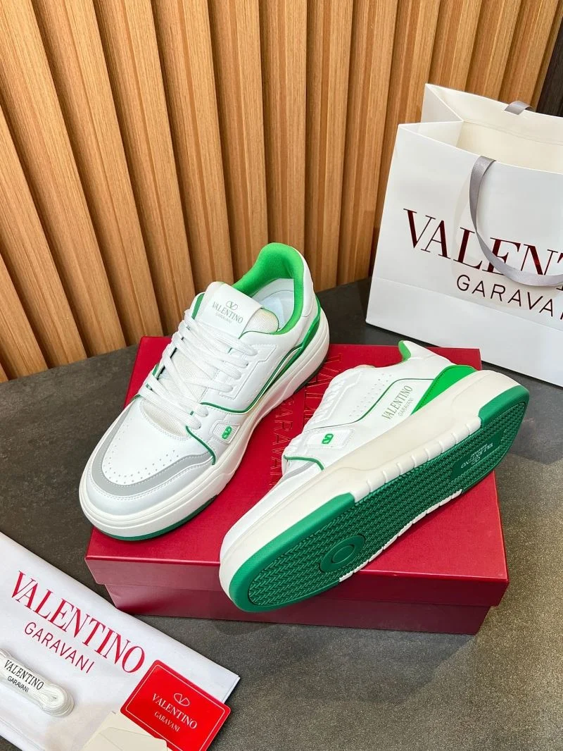 WaterResistant Valentino Low Shoes 35833
