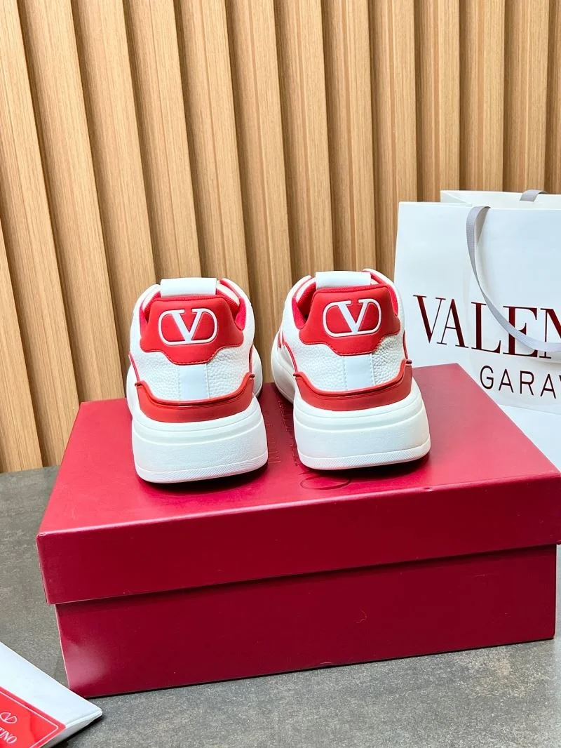 Fashionable Valentino Low Shoes 35834