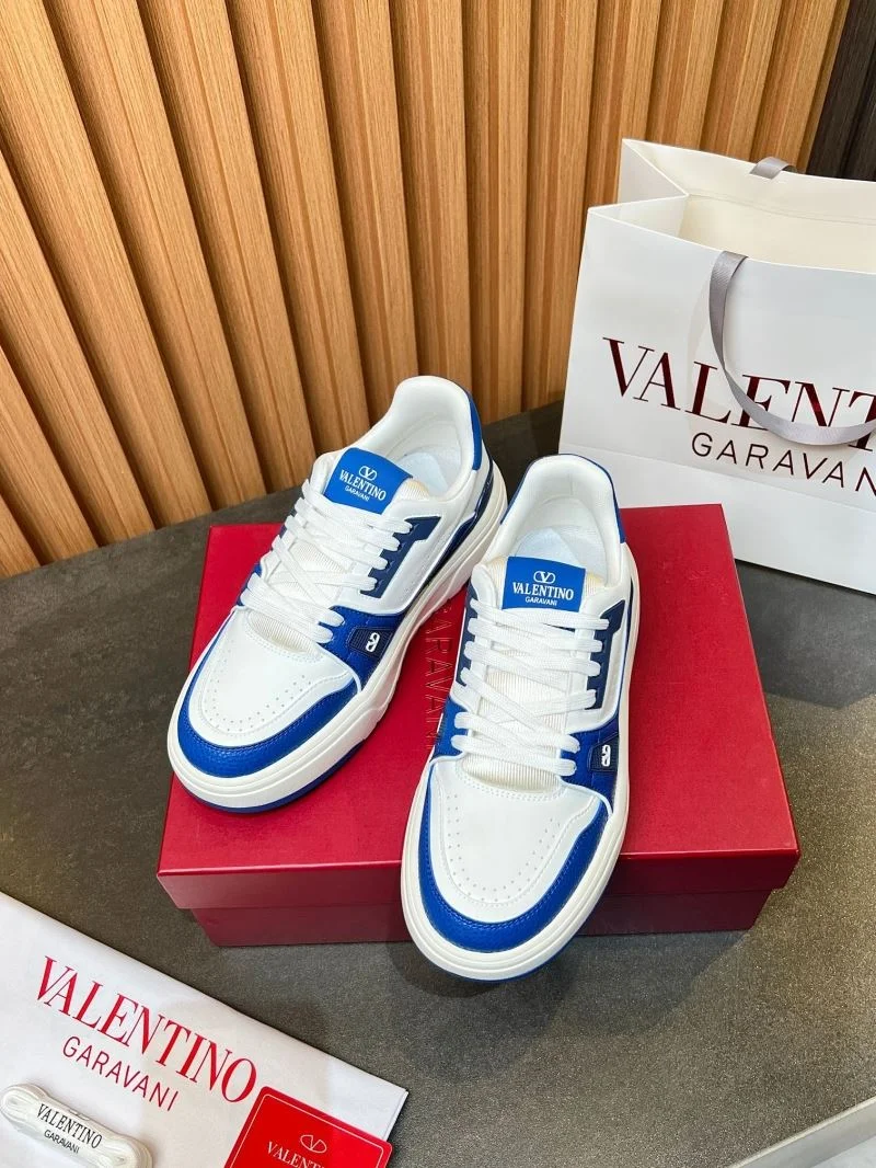 Vibrant Valentino Low Shoes 35832