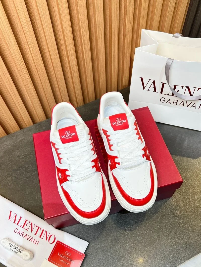 Valentino Low Shoes MoistureWicking 35826