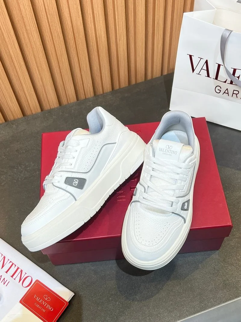 Valentino Low Shoes RelaxedFit 35825