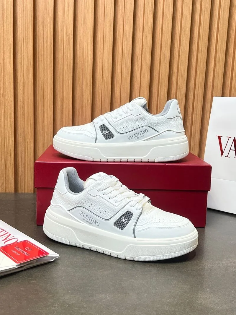 Valentino Low Shoes RelaxedFit 35825