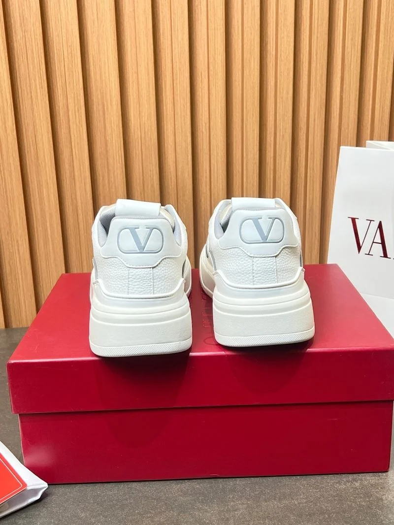 Valentino Low Shoes RelaxedFit 35825