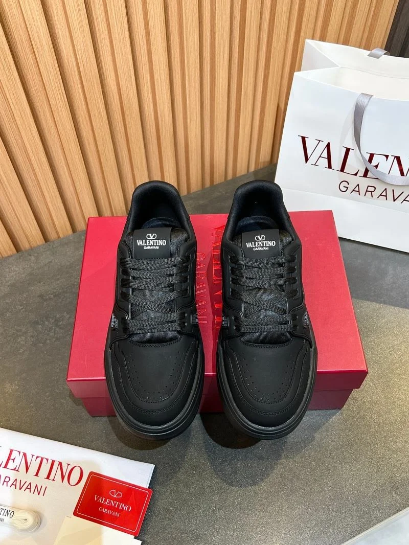 OdorResistant Valentino Low Shoes 35830