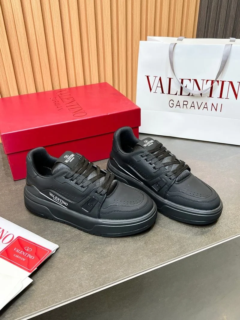 OdorResistant Valentino Low Shoes 35830