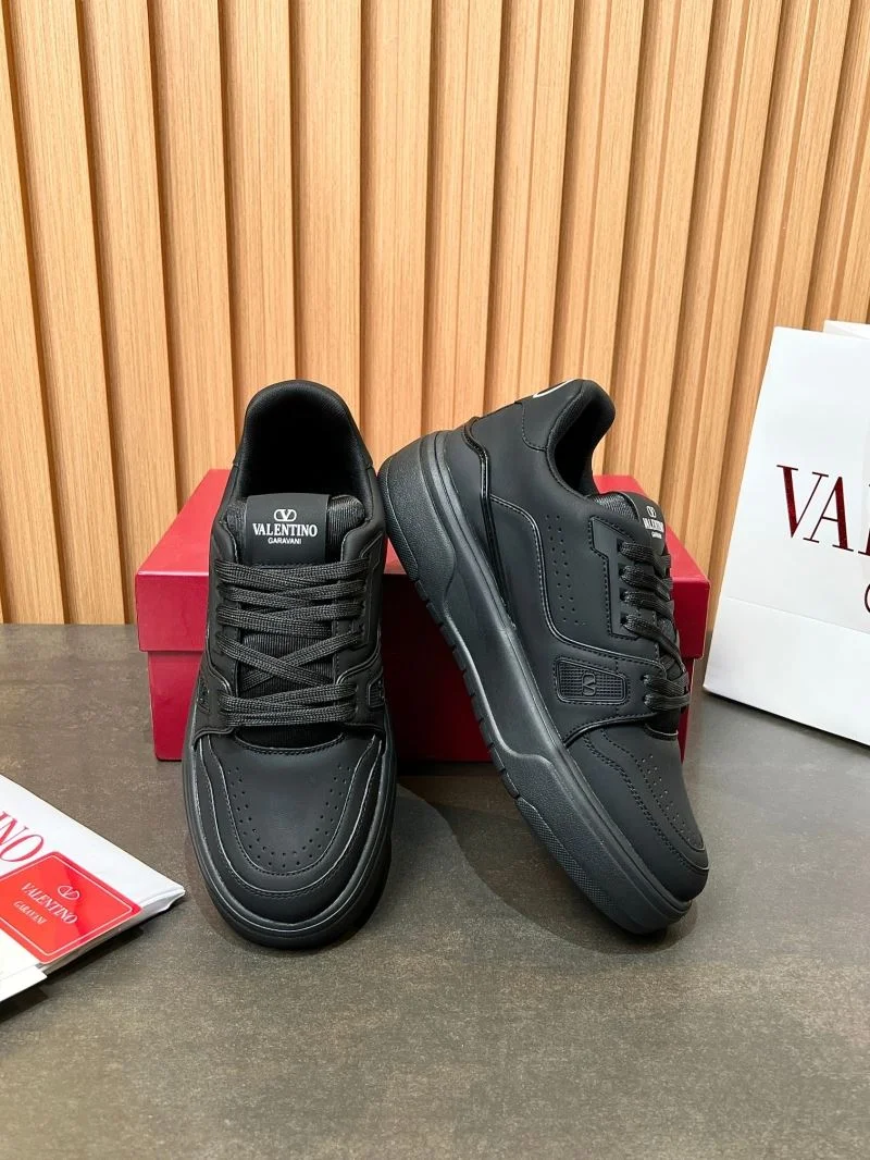 OdorResistant Valentino Low Shoes 35830