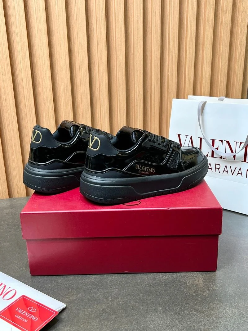 Valentino Low Shoes RelaxedFit 35827