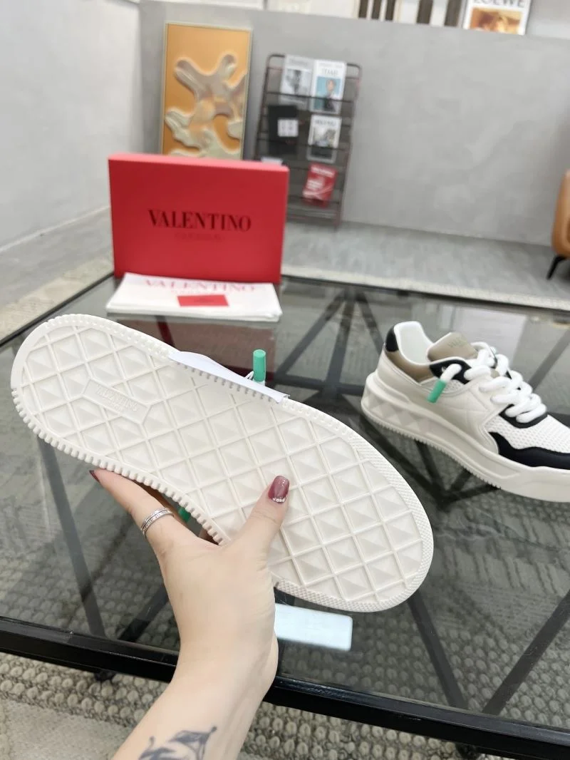 SoftTouch Valentino Low Shoes 35819