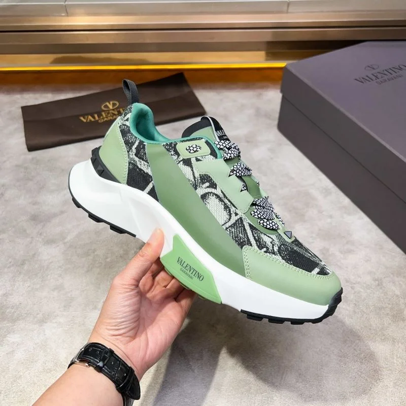 Valentino Low Shoes SmoothTexture 35814