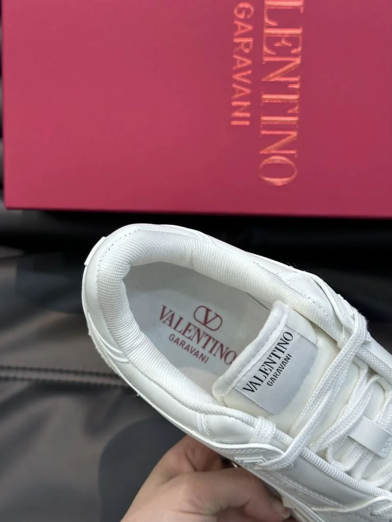 Valentino Low Shoes NewStyle 35811