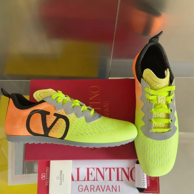 Neat Valentino Low Shoes 36281