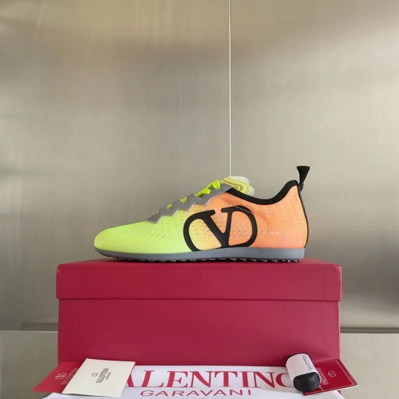 Neat Valentino Low Shoes 36281