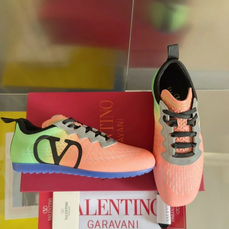 Valentino Low Shoes WellDesigned 36266