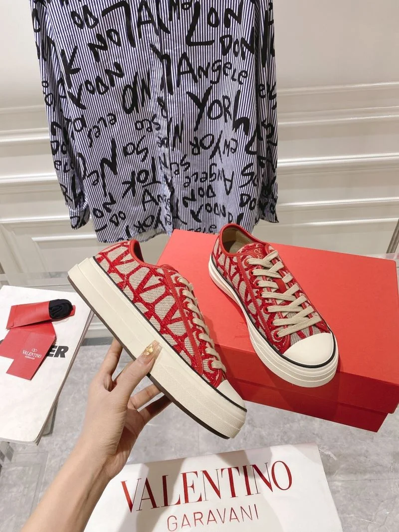 Valentino Low Shoes FlexibleFit 36280