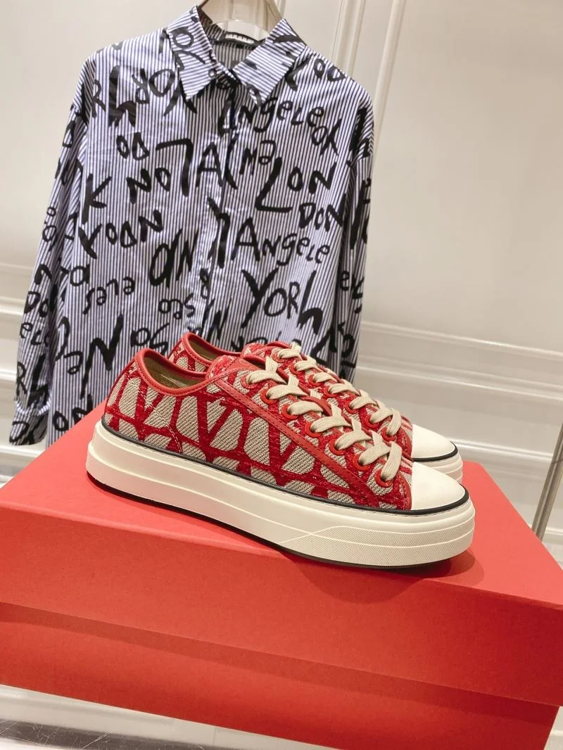 Valentino Low Shoes FlexibleFit 36280