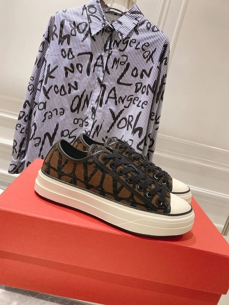 Valentino Low Shoes FashionForward 36278
