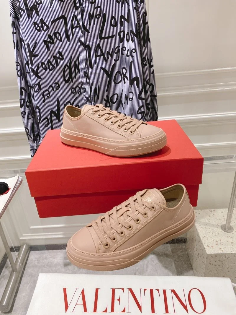 Valentino Low Shoes GoodFit 36270