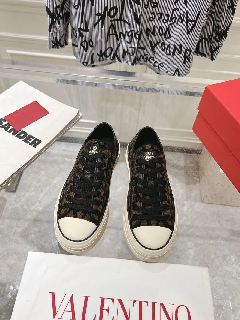 ZipUp Valentino Low Shoes 36264