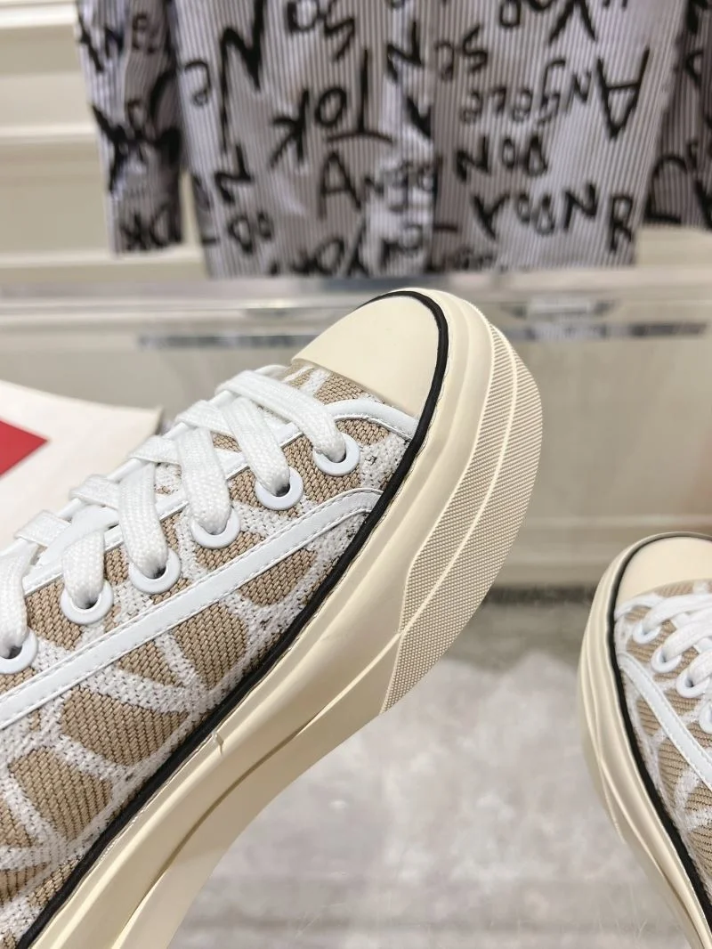 NewStyle Valentino Low Shoes 36261
