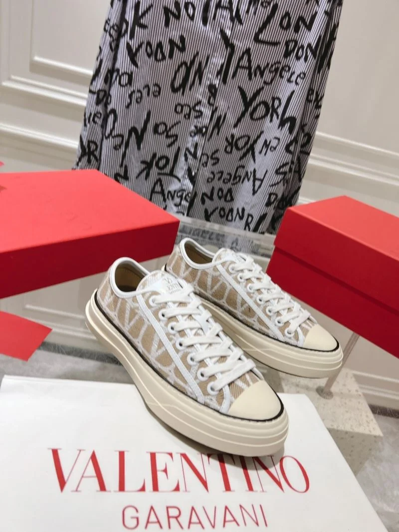 Valentino Low Shoes Reliable 36259