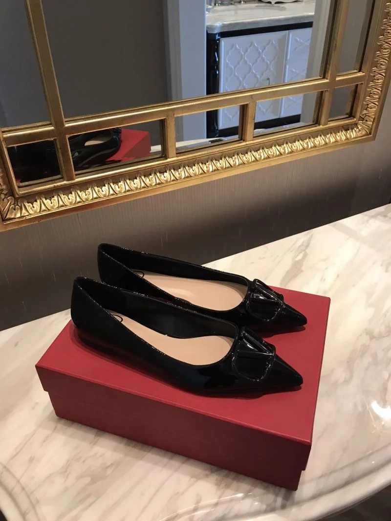 Valentino Low Shoes GoodFit 36706