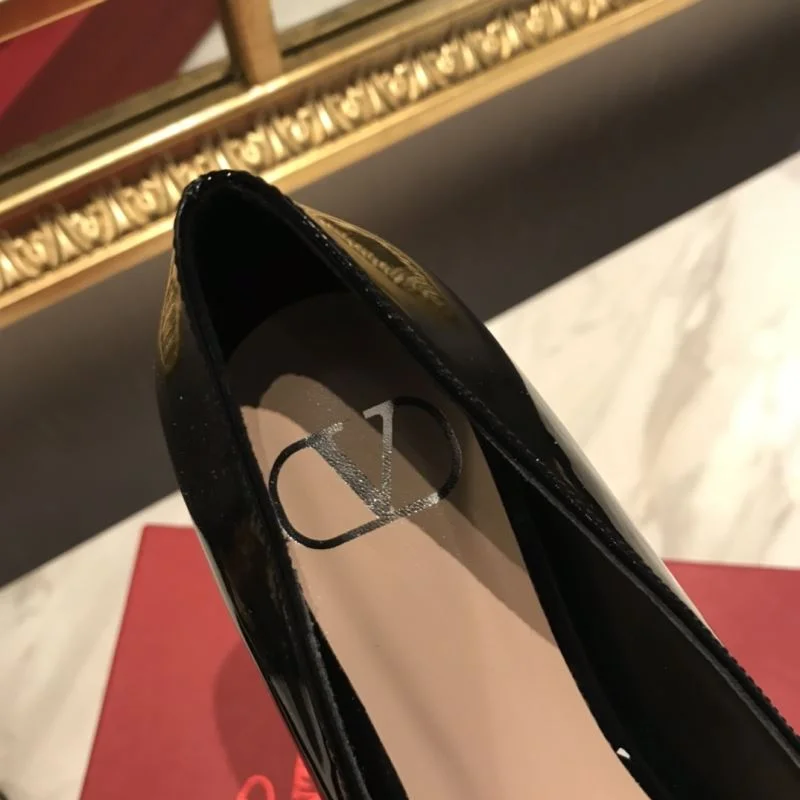 Valentino Low Shoes GoodFit 36706