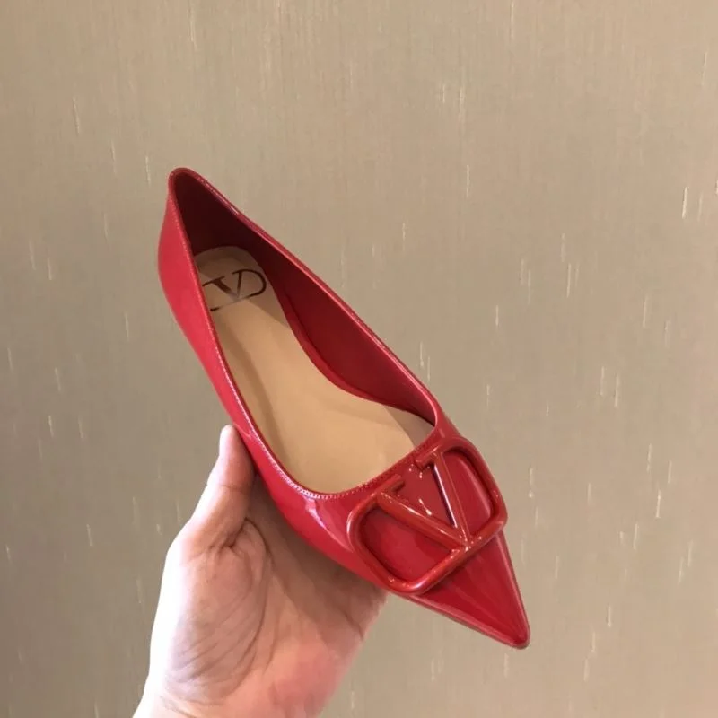 Valentino Low Shoes SmoothTexture 36695