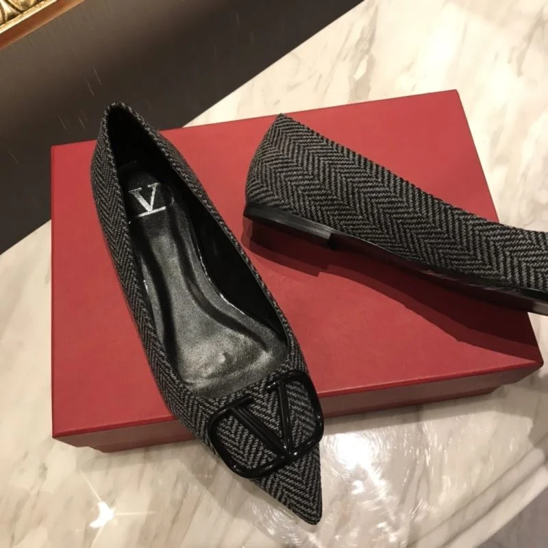 Valentino Low Shoes GoodFit 36703
