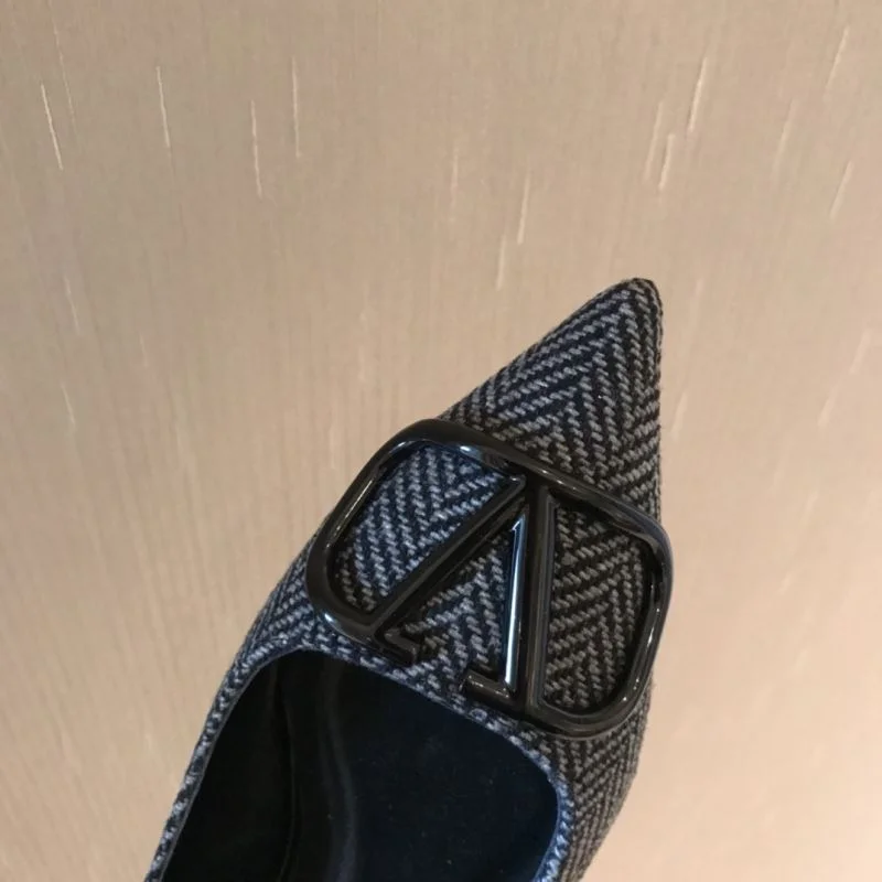 Valentino Low Shoes GoodFit 36703