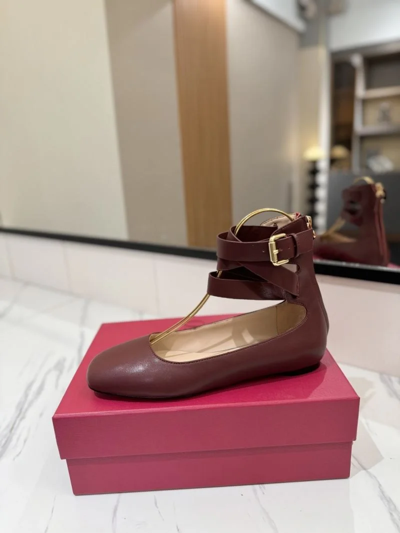 GoodFit Valentino Low Shoes 36708