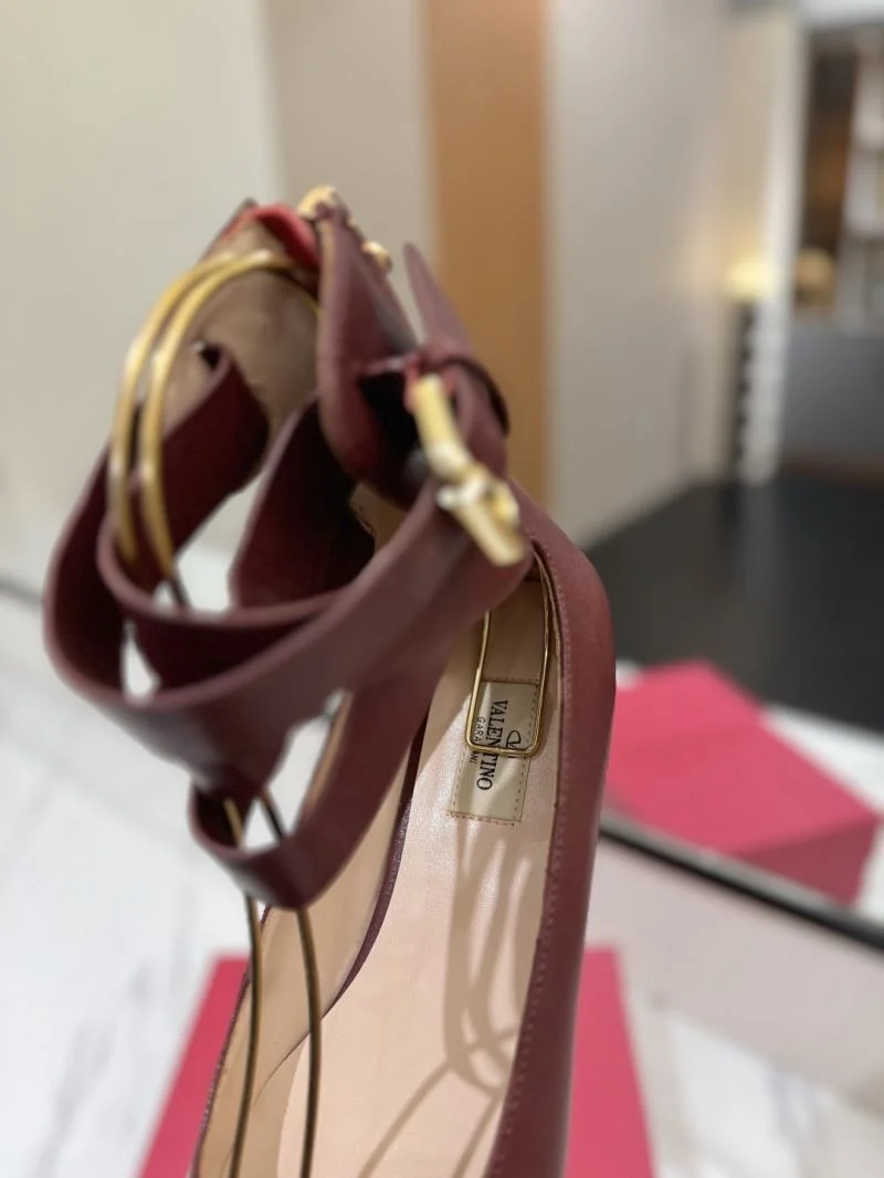 GoodFit Valentino Low Shoes 36708