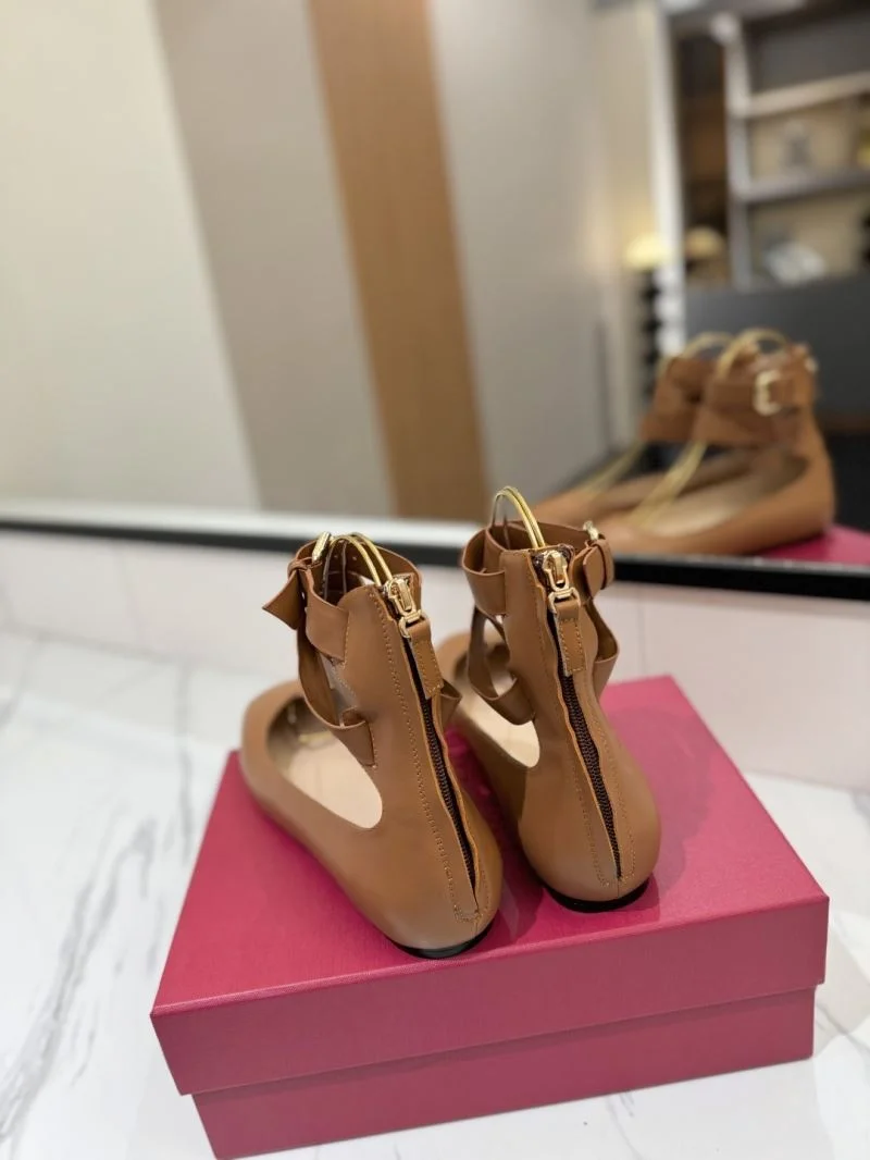 Valentino Low Shoes EasyCare 36693