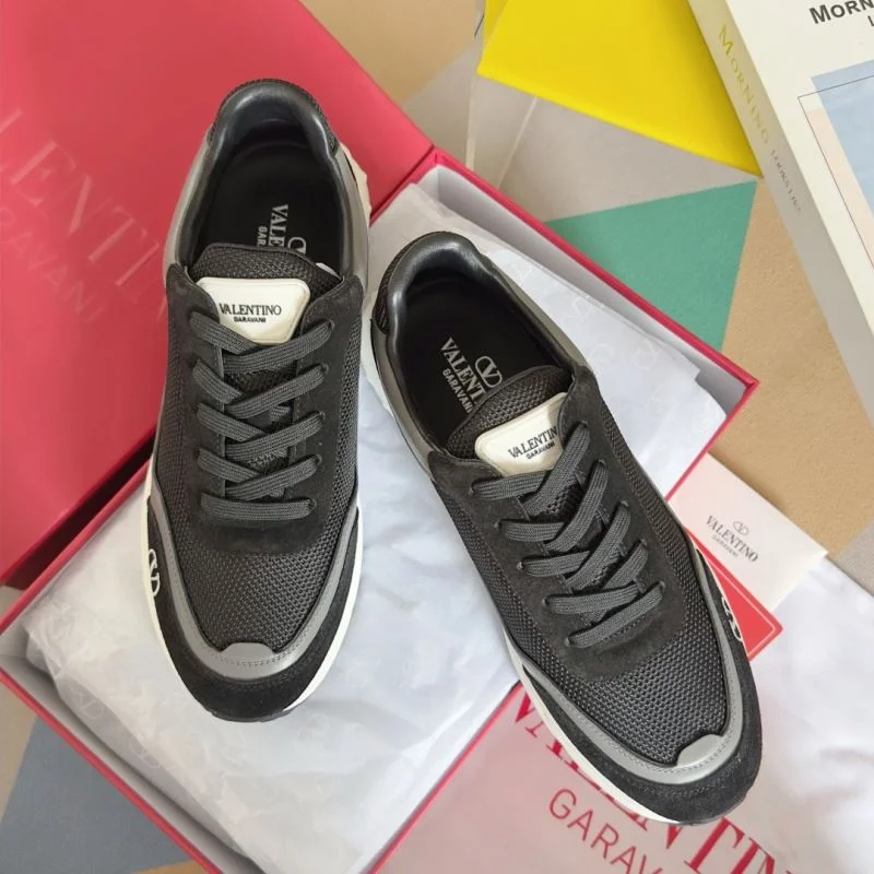 Neat Valentino Low Shoes 36442