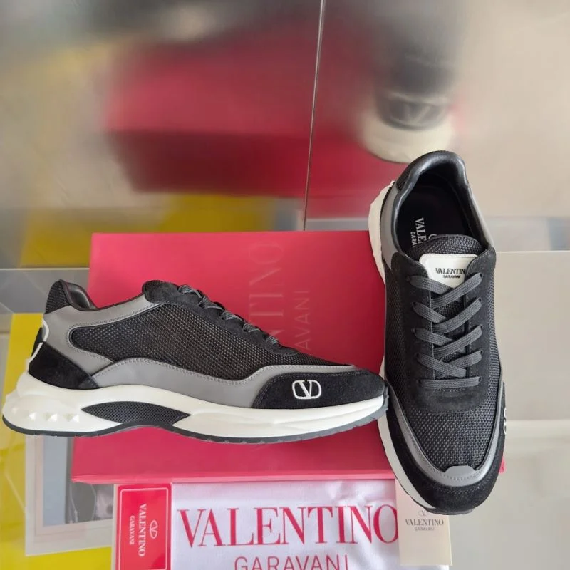 Neat Valentino Low Shoes 36442