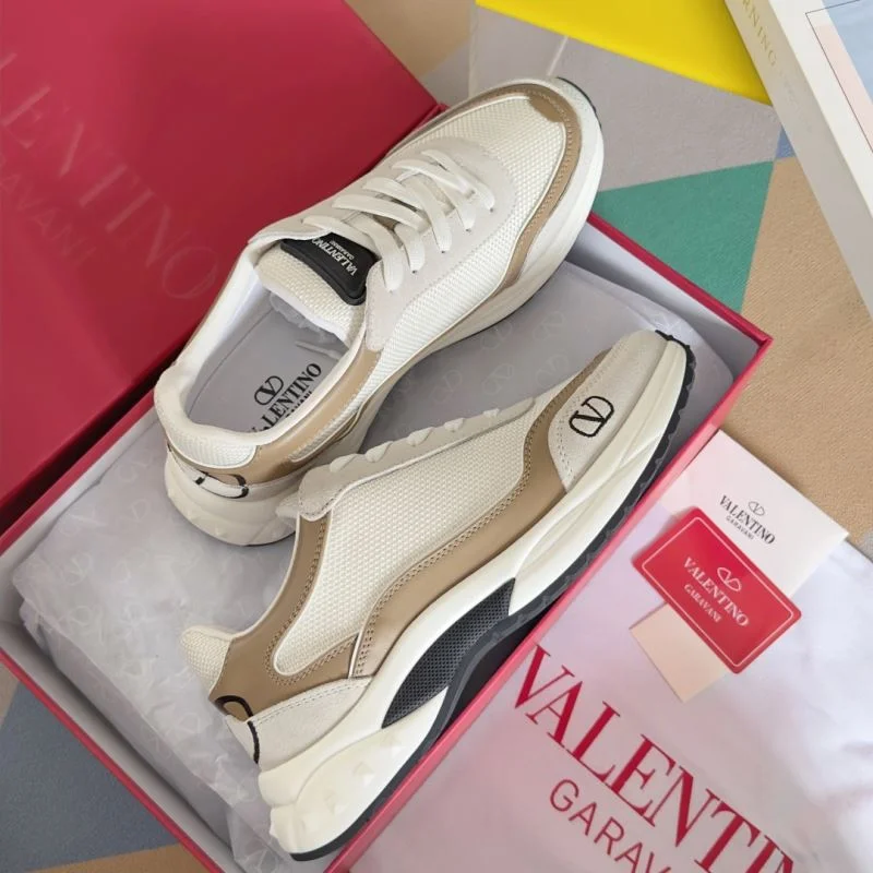 Valentino Low Shoes Modern 36444