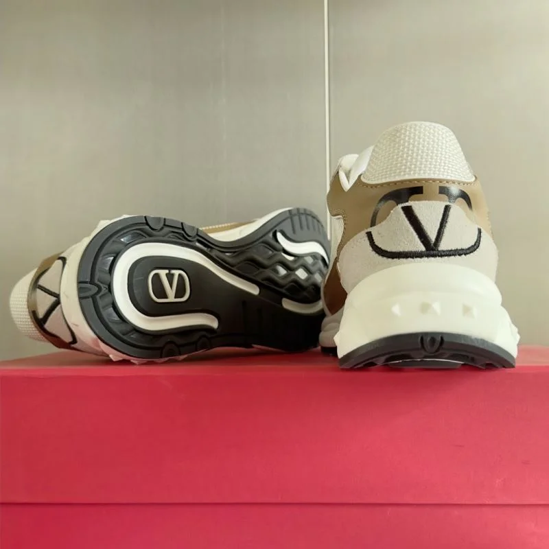 Valentino Low Shoes Modern 36444