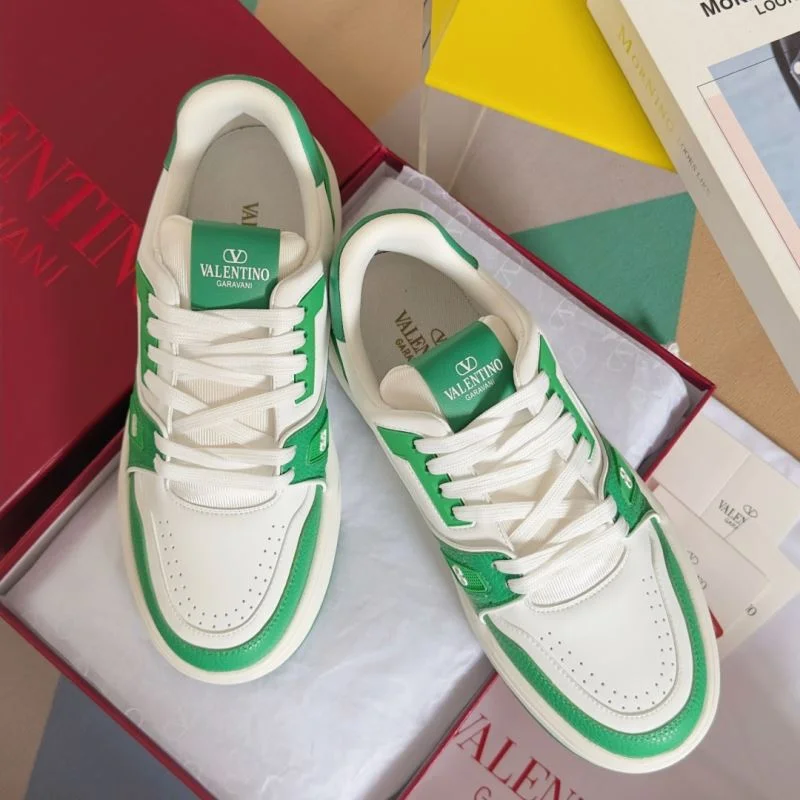 Valentino Low Shoes Stylish 36457
