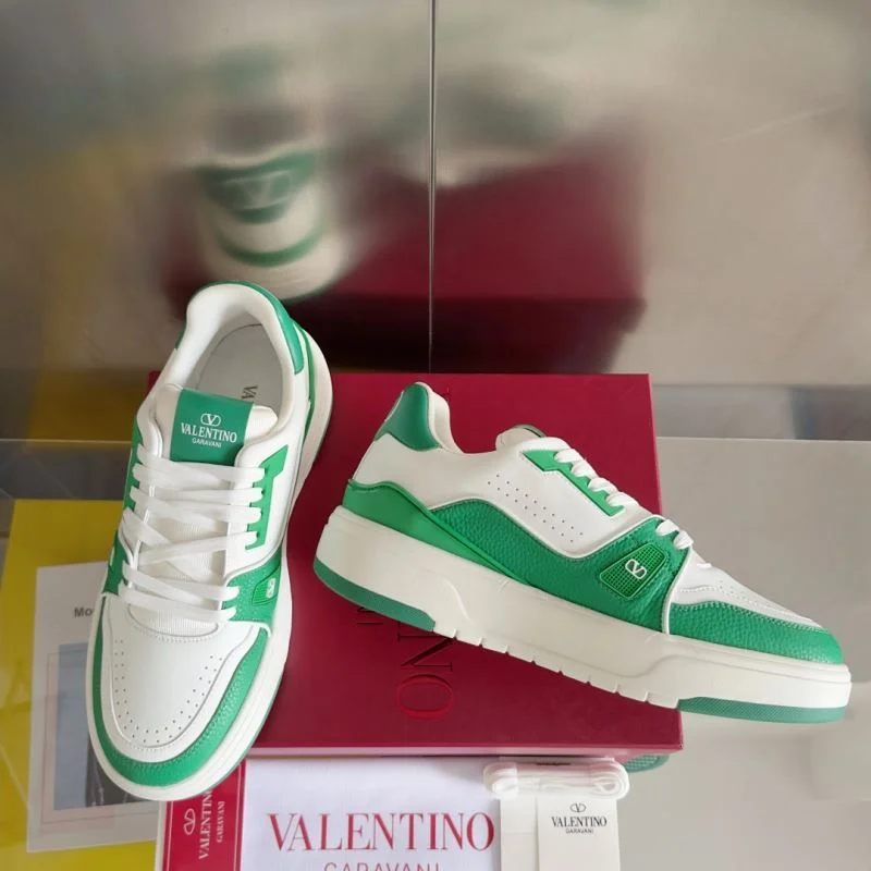 Valentino Low Shoes Stylish 36457
