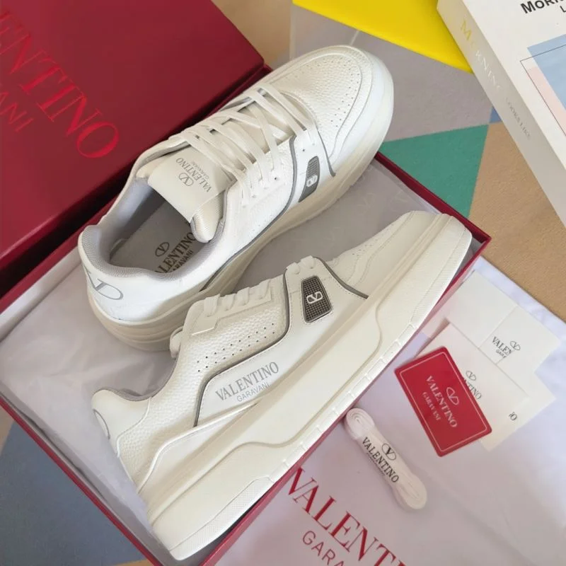 Valentino Low Shoes Tailored 36458